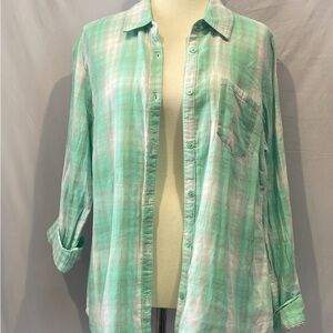 Attention XL NWT Mint Green Plaid Button-Up Shirt